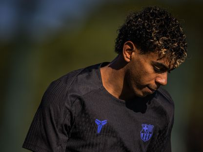 لامين يامال في تدريبات برشلونة عشية مواجهة أتلتيكو مدريد في نصف نهائي كأس إسبانيا - 11 فبراير 2026 - X/@FCBarcelona