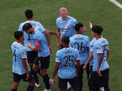 لاعبو مانشستر سيتي يحتفلون بهدف سافينيو في مرمى يوفنتوس في كأس العالم للأندية - 26 يونيو 2025 - Reuters