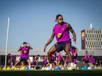 رافينيا لاعب برشلونة في حصة تدريبية - 15 يوليو 2025 - X/@FCBarcelona