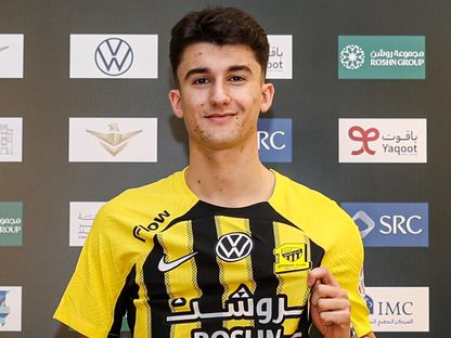 أوناي هرنانديز مهاجم الاتحاد السعودي القادم من برشلونة في يناير - x@ittihad