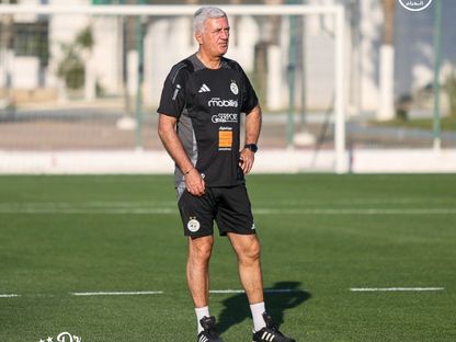 فلاديمير بيتكوفيتش يُشرف على أول حصة تدريبية لمنتخب الجزائر تحضيراً لنهائيات كأس العالم - 25 مايو 2026 - X/LesVerts