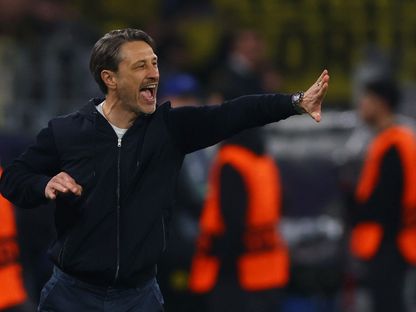 نيكو كوفاتش مدرب دورتموند خلال مباراة برشلونة في دوري أبطال أوروبا - 15 أبريل 2025 - Reuters