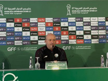 نور الدين ولد علي مدرب اليمن في مؤتمر صحفي - 26 سبتمبر 2026 - X/@aawsat_spt