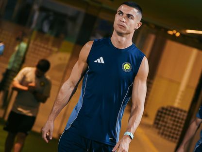 كريستيانو رونالدو نجم النصر في التدريبات عشية مواجهة الفتح بالدوري السعودي - 17 أكتوبر 2025 - X/@AlNassrFC