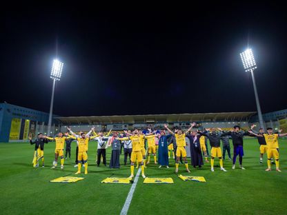 احتفال لاعبي التعاون بالفوز على النجمة في الدوري السعودي - 29 ديسمبر 2025 - X/@AltaawounFC