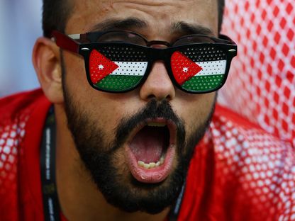 مشجع أردني قبل مواجهة النمسا في كأس العالم - 16 يونيو 2026 - Reuters