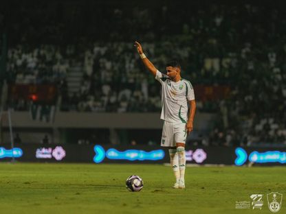 رياض محرز في مباراة الأهلي والقادسية بالدوري السعودي - 27 سبتمبر 2024 - X/@ALAHLI_FC