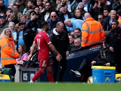 رحيل محمد صلاح "البائس" يناسب الجميع بعد يوم جديد للنسيان