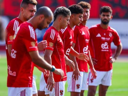 لاعبو الأهلي في تدريب الفريق استعداداً لاستئناف الدوري المصري - 8 سبتمبر 2025 - X/@AlAhly
