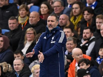 فيتور بيريرا مدرب نوتنغهام فورست خلال مواجهة برايتون في الدوري الإنجليزي الممتاز - 1 مارس 2026 - REUTERS