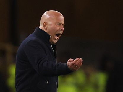 آرني سلوت مدرب ليفربول خلال مباراة ولفرهامبتون في الدوري الإنجليزي - 3 مارس 2026 - Reuters