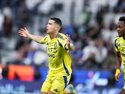 كريستيانو رونالدو مهاجم نادي النصر يحتفل بهدفه في شباك الهلال بالدوري السعودي- 4 أبريل 2025 - X/@aawsat_spt