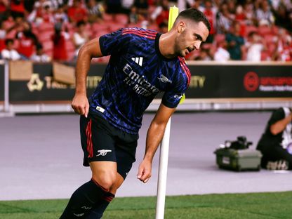 ميكل ميرينو لاعب أرسنال يحتفل بعد تسجيله هدفاً في مباراة نيوكاسل الودية - 27 يوليو 2025 - facebook/Arsenal