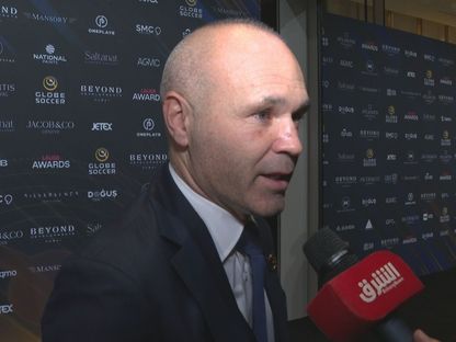 أندريس إنييستا أسطورة برشلونة ومنتخب إسبانيا خلال حفل جوائز غلوب سوكر 2025 في دبي - 28 ديسمبر 2025 - Asharq Sports