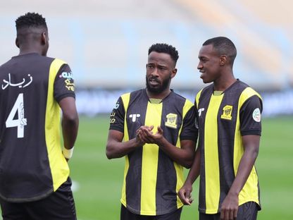 فهد المولد (في الوسط) لاعب الاتحاد سابقاً - 31 ديسمبر 2020 - X/@fahad_almowalad