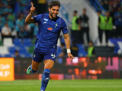 احتفال جورجي فيرنانديز لاعب الفتح بتسجيل هدف في مرمى الاتفاق بالدوري السعودي - 24 أكتوبر 2025 - X/@aawsat_spt