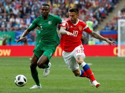 أسامة هوساوي قائد منتخب السعودي في مباراة روسيا بكأس العالم 2018 - 14 يونيو 2018 - Reuters