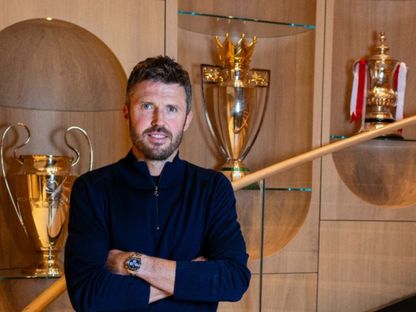 مايكل كاريك في مقر مانشستر يونايتد بعد تولي تدريب الفريق حتى نهاية الموسم - 13 يناير 2026 - mutd/x