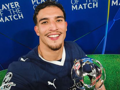 المغربي صهيب دريوش.. صاحب "القوى الخارقة" يزاحم مبابي وهالاند