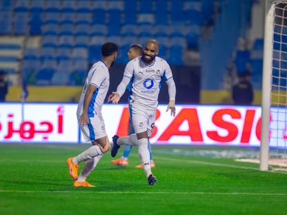 ألكسندر لاكازيت يحتفل بهدفه خلال مباراة الخليج ونيوم بالدوري السعودي - 21 فبراير 2026 - X/StatsSPL
