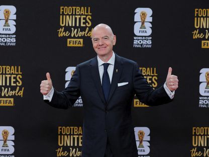 رئيس "فيفا" جياني إنفانتينو قبل قرعة كأس العالم 2026 - 5 ديسمبر 2025 - Reuters