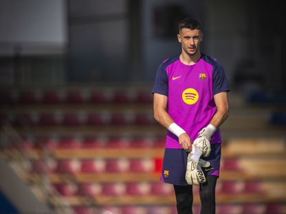 جوان غارسيا خلال تدريب لبرشلونة - 8 أغسطس 2025 - X/@FCBarcelona_es