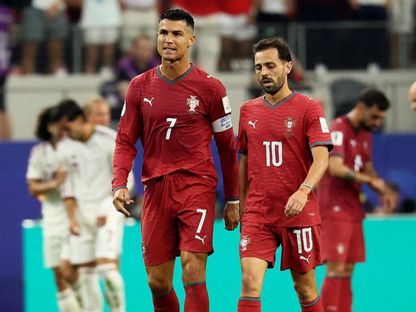 برناردو سيلفا وكريستيانو رونالدو لاعبا البرتغال خلال مواجهة إسبانيا في كأس العالم 2026 - 6 يوليو 2026 - REUTERS
