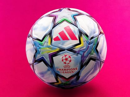 كرة دوري أبطال أوروبا لموسم 2027/2026 - uefa.com