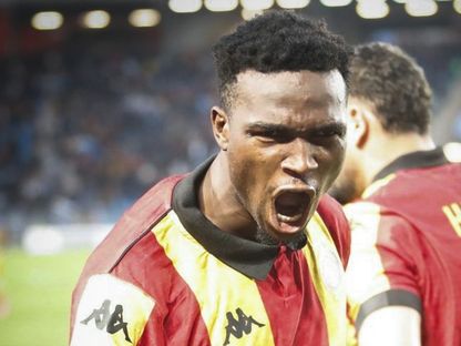 احتفال أبو بكر دياكتي مهاجم الترجي بتسجيل هدف في مرمى بترو أتلتيكو بدوري أبطال إفريقيا - 14 فبراير 2026 - FB/@foot24