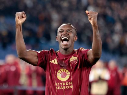 تفاصيل عرض الهلال لاستعادة سعود عبد الحميد وردّ روما