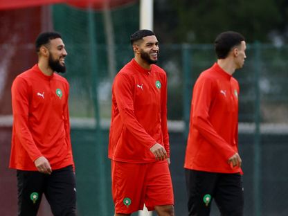 إسماعيل صيباري ونصير مزراوي من تدريبات المغرب قبل نصف نهائي كأس إفريقيا - 13 يناير 2026 - Reuters