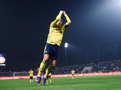 احتفال كريستيانو رونالدو نجم النصر بهدفه في مرمى ضمك بالدوري السعودي - 21 يناير 2026 - X/@AlNassrFC