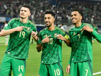 لاعبو منتخب السعودية يحتفلون بتسجيل الهدف الثالث في مرمى العراق بخليجي 26 - 28 ديسمبر 2024 - X/@KuwaitFA