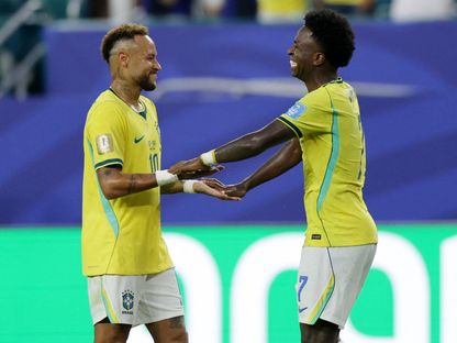 فينيسيوس جونيور ونيمار خلال مباراة اسكتلندا والبرازيل بكأس العالم - 25 يونيو 2026 - Reuters