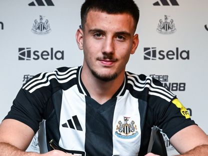 المدافع الصربي ميودراج بيفاس لاعب نيوكاسل يونايتد الإنجليزي الجديد - 20 يوليو 2024 - FACEBOOK/newcastleunited