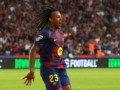 لاعب برشلونة جول كوندي يحتفل بالتسجيل ضد ريال سوسيداد في الدوري الإسباني - 28 سبتمبر 2025 - ٌReuters