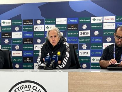 جورجي جيسوس مدرب النصر خلال المؤتمر الصحفي بعد مباراة الاتفاق في الدوري السعودي - 30 ديسمبر 2025 - X/@aawsat_spt