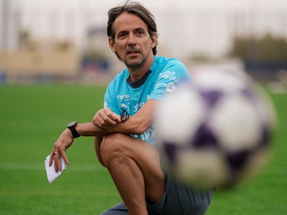 سيموني إنزاغي مدرب الهلال يقود المران - 11 أبريل 2026 - X/@Alhilal_FC