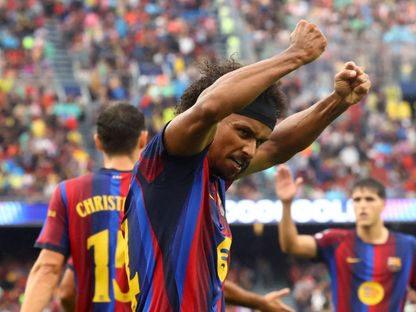 لاعب برشلونة كريم أديمي يحتفل بالتسجيل ضد فينورد في دوري أبطال أوروبا - 9 سبتمبر 2026 - Reuters