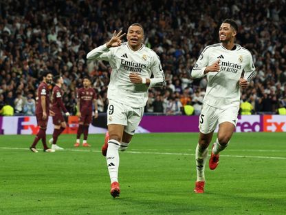 كيليان مبابي لاعب ريال مدريد يحتفل بهدفه الثالث في شباك مانشستر سيتي في دوري أبطال أوروبا - 19 فبراير 2025 - Reuters