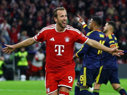 لاعب بايرن ميونيخ  هاري كين يحتفل بالتسجيل ضد أرسنال في دوري أبطال أوروبا - 21 أكتوبر 2026 - Reuters