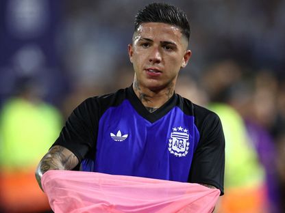 إنزو فرنانديز قبل مباراة الأرجنتين وزامبيا الودية - 1 أبريل 2026 - Reuters