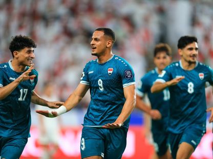 احتفال لاعبي العراق بتسجيل هدف في مرمى الإمارات بالملحق الآسيوي - 13 نوفمبر 2025 - FB/@Iraq National Team