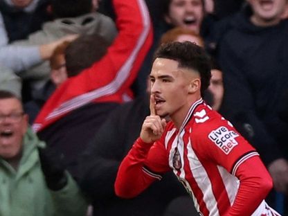 شمس الدين طالبي يحتفل بهدف فوز سندرلاند أمام تشيلسي في الدوري الإنجليزي الممتاز - 25 أكتوبر 2025 - Reuters