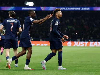 ديزيري دوي يحتفل رفقة ديمبيلي بهدفه ضد أستون فيلا بدوري أبطال أوروبا - 9 أبريل 2025 - Reuters