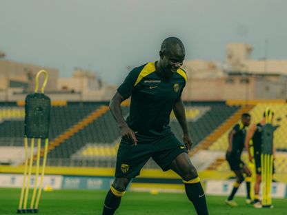 لاعب الاتحاد نغولو كانتي خلال التدريبات - 25 ديسمبر 2025 - X@ittihad