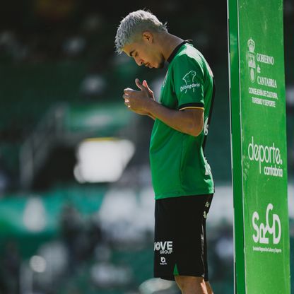 ياسر زابيري.. المهاجم المغربي المتألق الذي يحلم باللعب مع برشلونة