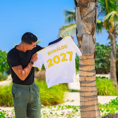 مصدر يكشف لـ"الشرق" عن تفاصيل مالية في عقد رونالدو مع النصر