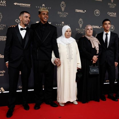 والد لامين يامال يقطع وعداً بعد خيبة الكرة الذهبية ولابورتا يحتفي بإنجاز "كوبا"