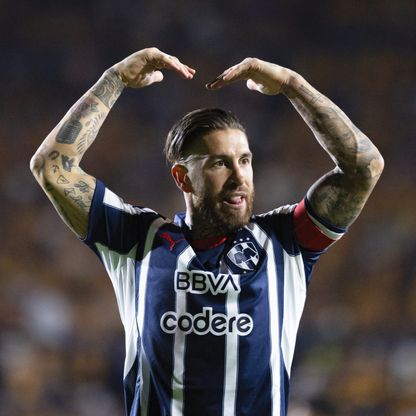 كيف تعامل سيرخيو راموس مع حارس أدار له ظهره قبل تنفيذه ركلة جزاء؟